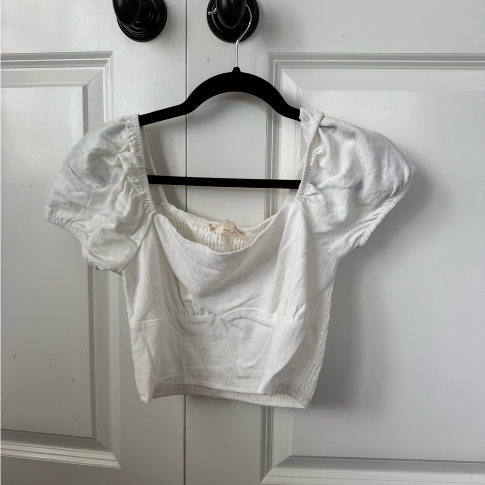 PacSun White Puff Sleeve Crop Top